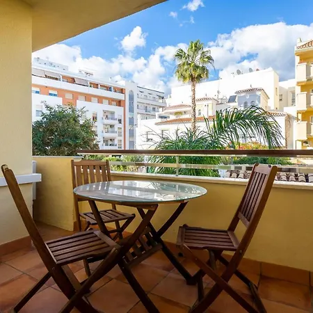 Playa Torrecilla Piscina Centro 2 *