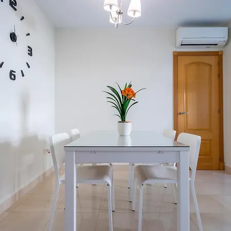 Playa Torrecilla Piscina Centro 2