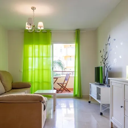 Playa Torrecilla Piscina Centro 2 Апартаменты Нерха