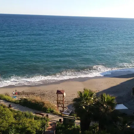 Playa Torrecilla Piscina Centro 2 Apartman Nerja