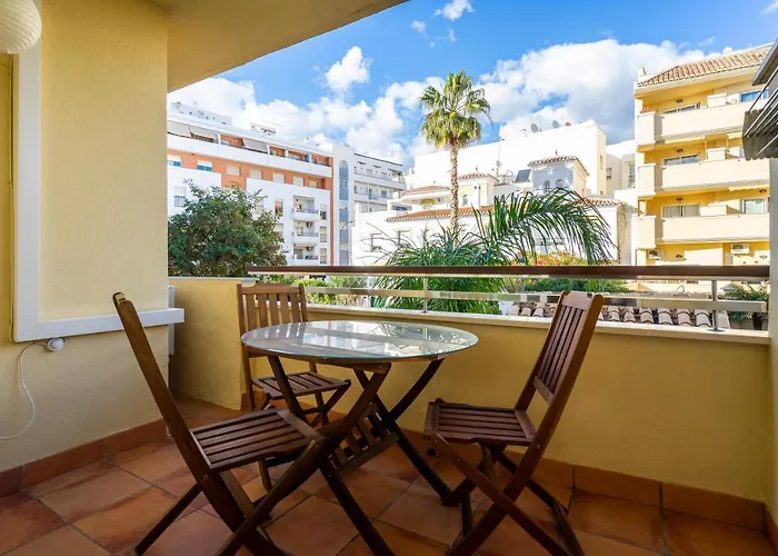 Playa Torrecilla Piscina Centro 2 *