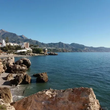 Appartement Playa Torrecilla Piscina Centro 2 Nerja