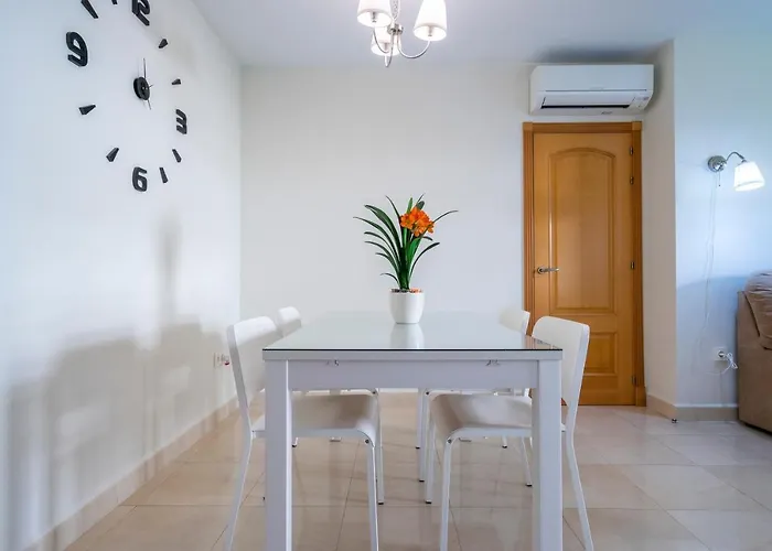 Playa Torrecilla Piscina Centro 2