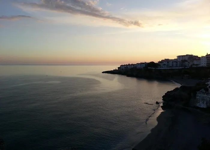 Playa Torrecilla Piscina Centro 2 * Nerja